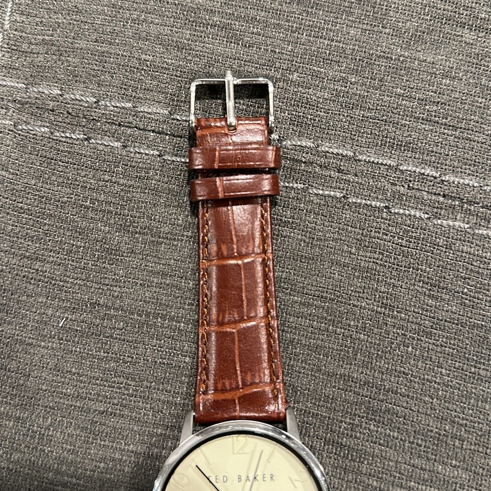 Ted Baker watch - Picture 3 of 8